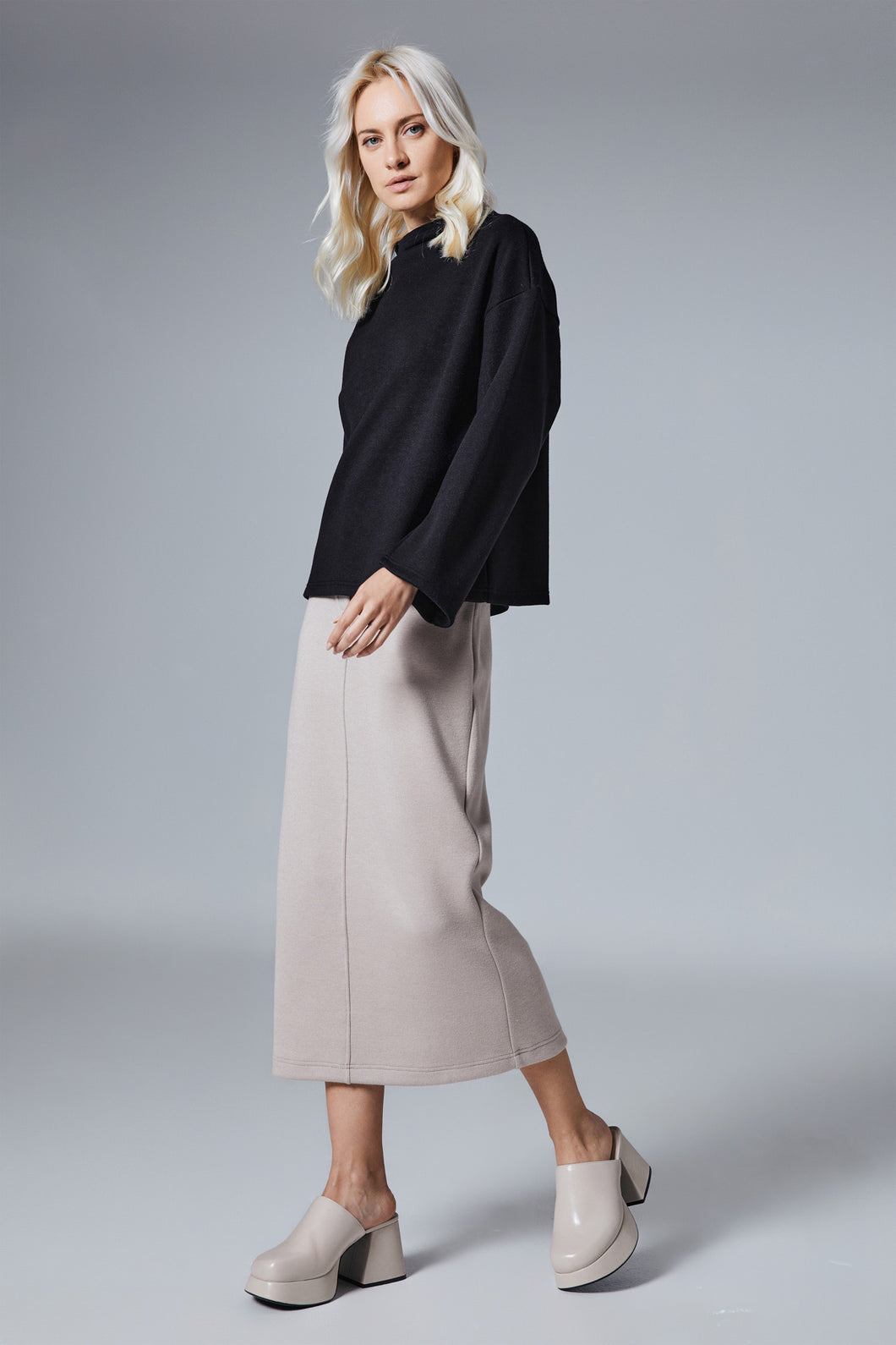 Venture Pencil Skirt (Taupe)