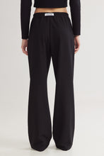Load image into Gallery viewer, Juniper Pants (Black)
