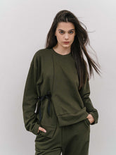 Load image into Gallery viewer, The Peppers Top (Green)
