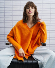Load image into Gallery viewer, Porto Sweater (Orange)
