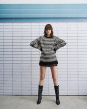 Load image into Gallery viewer, Helsinki Sweater (Black)
