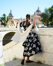 Load image into Gallery viewer, Oscar Sweater (Ivory)

