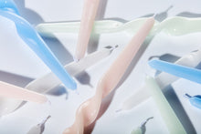 Load image into Gallery viewer, Maegen Set of 3 Glossy Twisted Taper Mink Candles (25cm)
