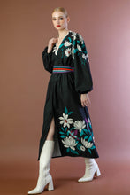 Load image into Gallery viewer, Olivia Dress (Black)
