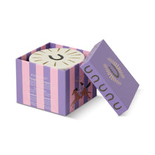 Load image into Gallery viewer, Paddywax - Charmed Candle "Tabac &amp; Pine" Lucky Horseshoe
