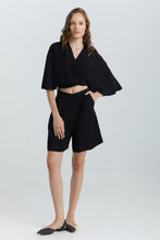Load image into Gallery viewer, Kore Shorts (Black)
