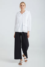 Load image into Gallery viewer, Wrinkles Jacket (White)
