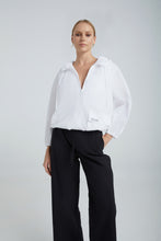 Load image into Gallery viewer, Wrinkles Jacket (White)
