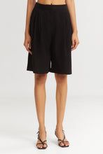 Load image into Gallery viewer, The Melted IceCream Vermuda (Black)
