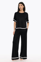 Load image into Gallery viewer, Echo Blouse (Black)
