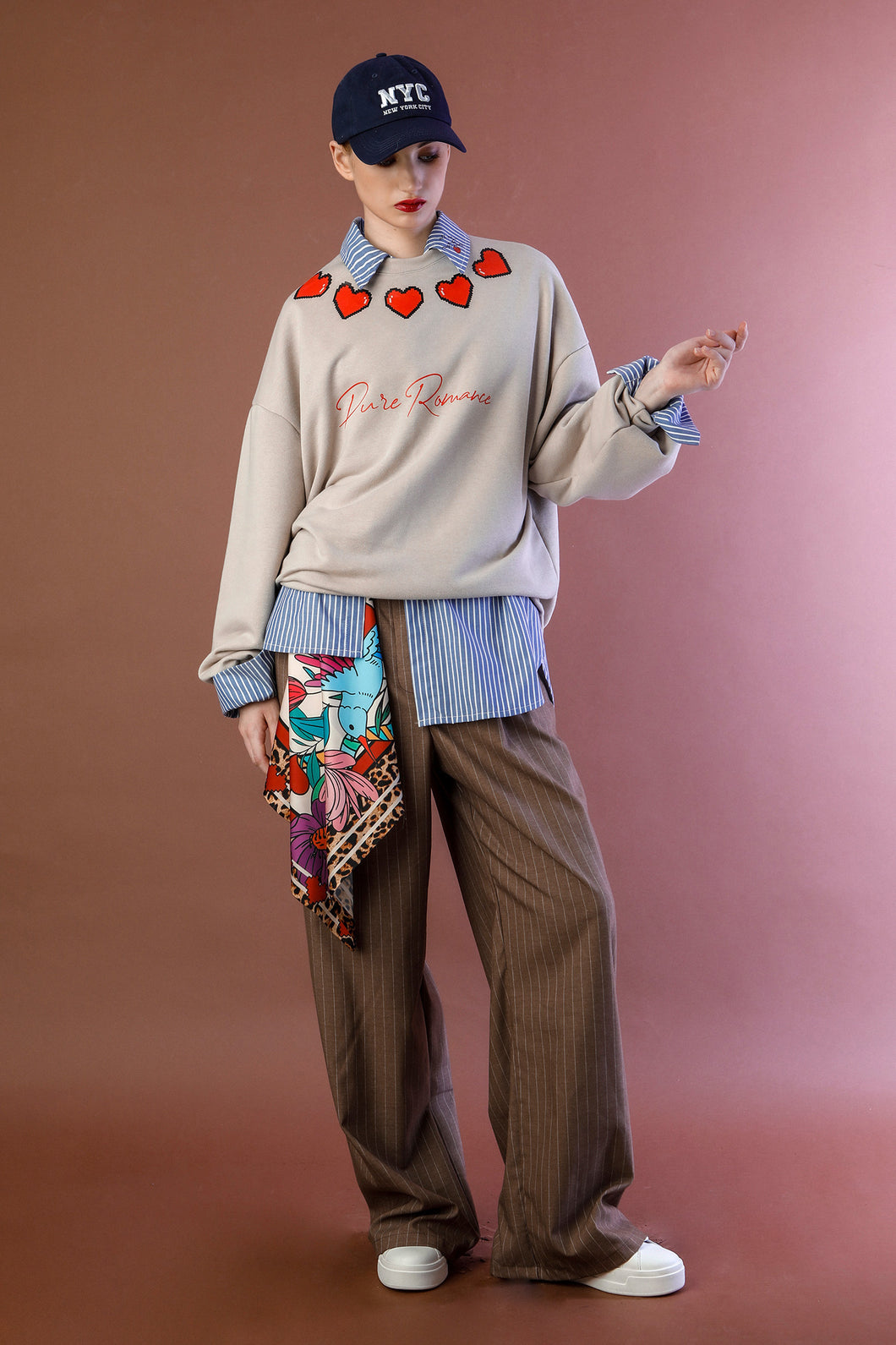 Romance Sweatshirt (Ivory)