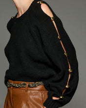 Load image into Gallery viewer, Beja Sweater (Black)

