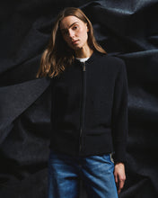 Load image into Gallery viewer, Modena Jacket (Black)
