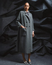 Load image into Gallery viewer, Lyon Cardigan (Grey)
