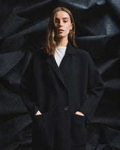 Load image into Gallery viewer, Lyon Cardigan (Black)
