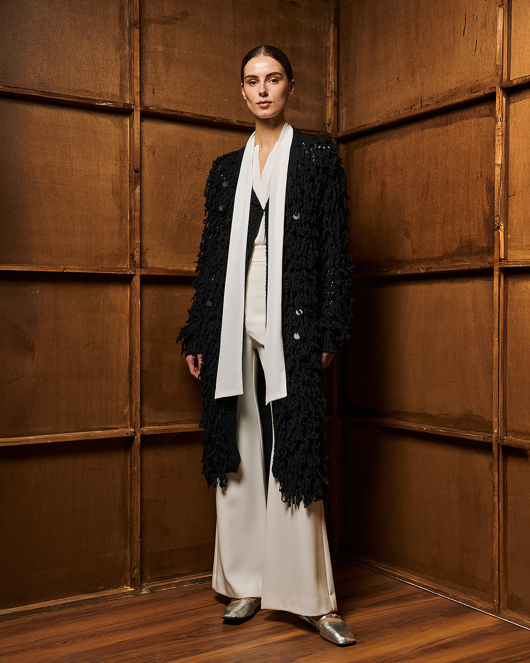 Krakow Cardigan (Black)