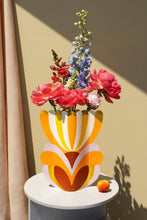 Load image into Gallery viewer, Elysia Paper Flower Vase
