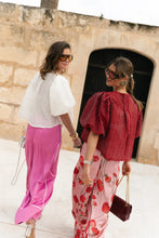Load image into Gallery viewer, Charlotte Blouse (Off-white)
