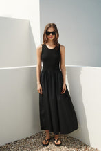 Load image into Gallery viewer, DagnamaIW Dress
