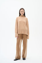 Load image into Gallery viewer, CorelleIW Trousers

