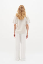Load image into Gallery viewer, LuxeIW Base T-shirt

