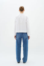Load image into Gallery viewer, HelveIW Cropped Shirt (White)
