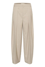 Load image into Gallery viewer, UmaliIW Pleated Pant
