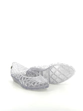 Load image into Gallery viewer, Javana Silver Glitter

