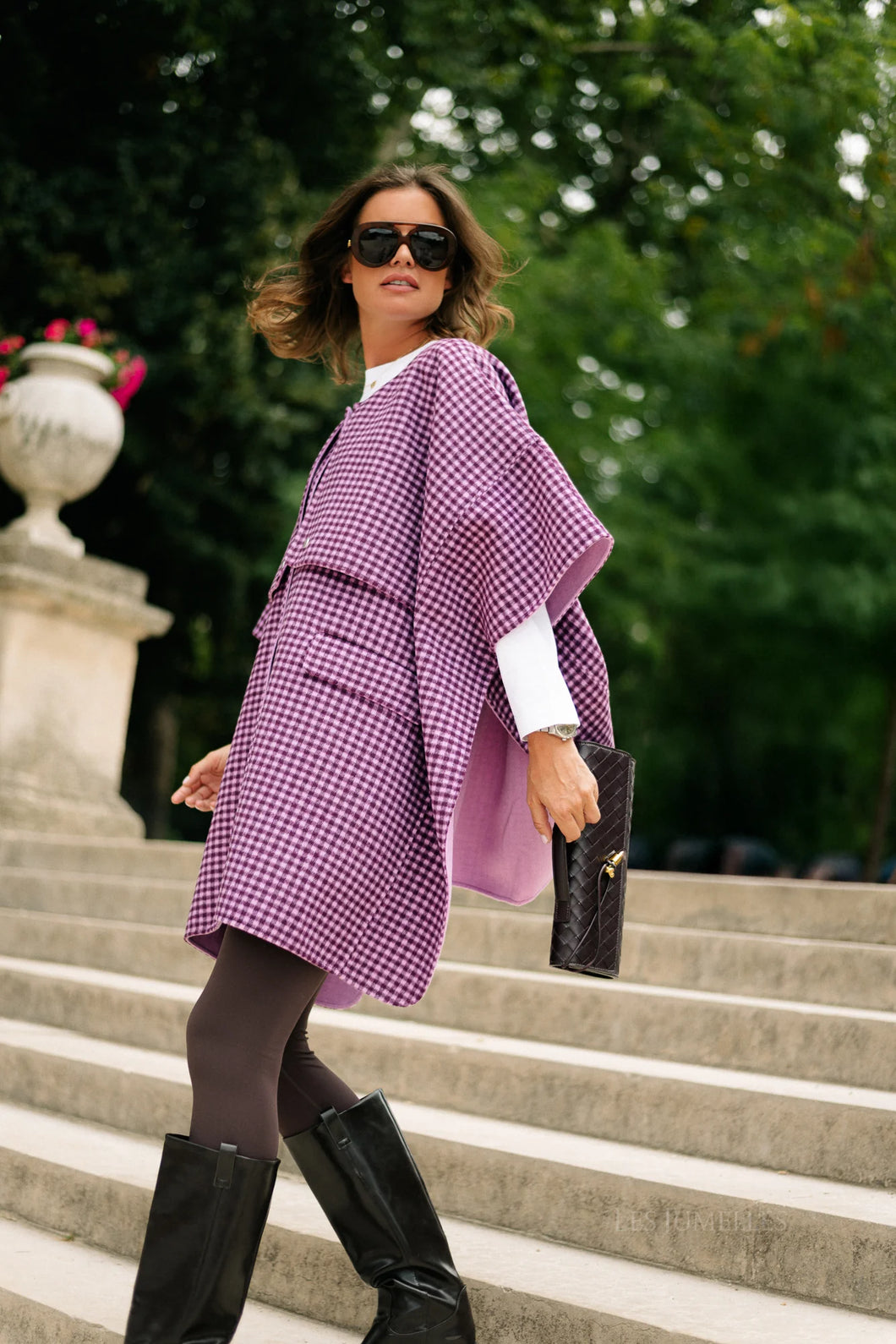 Enora Cape (Aubergine/Orchid)