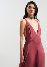 Load image into Gallery viewer, Amara Dress (Grape)
