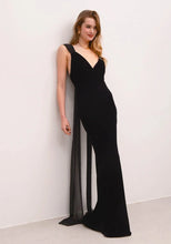 Load image into Gallery viewer, Blair Velvet Dress (Black)
