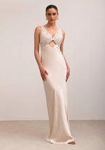 Load image into Gallery viewer, Ilida Dress (Ivory)
