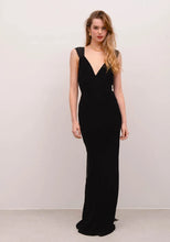 Load image into Gallery viewer, Blair Velvet Dress (Black)
