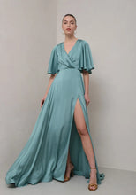 Load image into Gallery viewer, Amber Dress (Mint)
