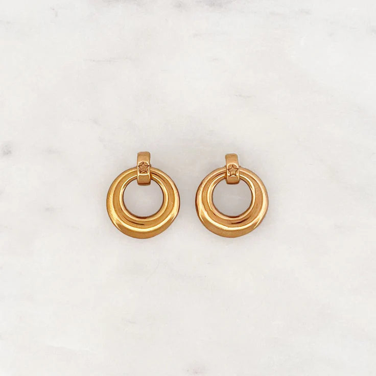 Round Pendant Hoop Set