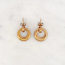 Load image into Gallery viewer, Round Pendant Hoop Set
