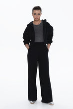 Load image into Gallery viewer, Suzara Tracksuit (Black)
