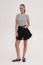 Load image into Gallery viewer, Domna Shorts (Black)
