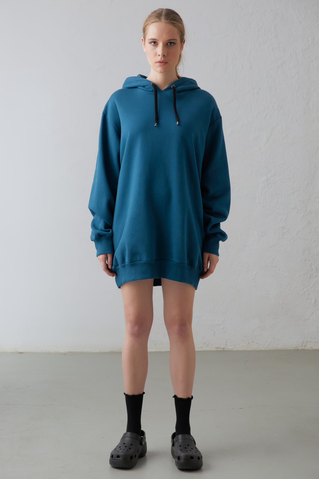 Bussin’ Hooded Sweater Dress (Petrol)