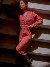 Load image into Gallery viewer, Heart Dress
