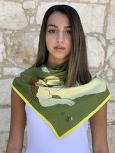 Load image into Gallery viewer, Reclining Ladies Seaweed
